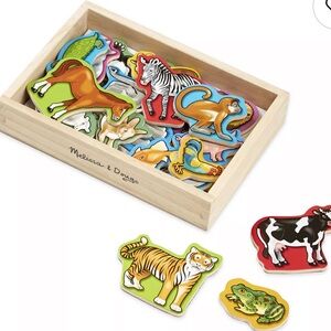 Melissa & Doug Colorful Magnetic Animal Set